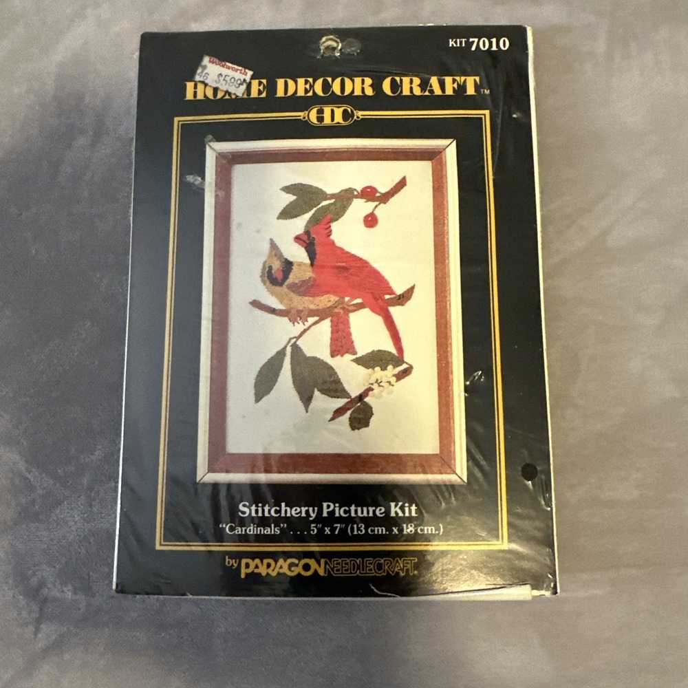 NEW Paragon Needlecraft Cardinals Stitchery Picture Kit 7010  1984  5 x 7 Sealed